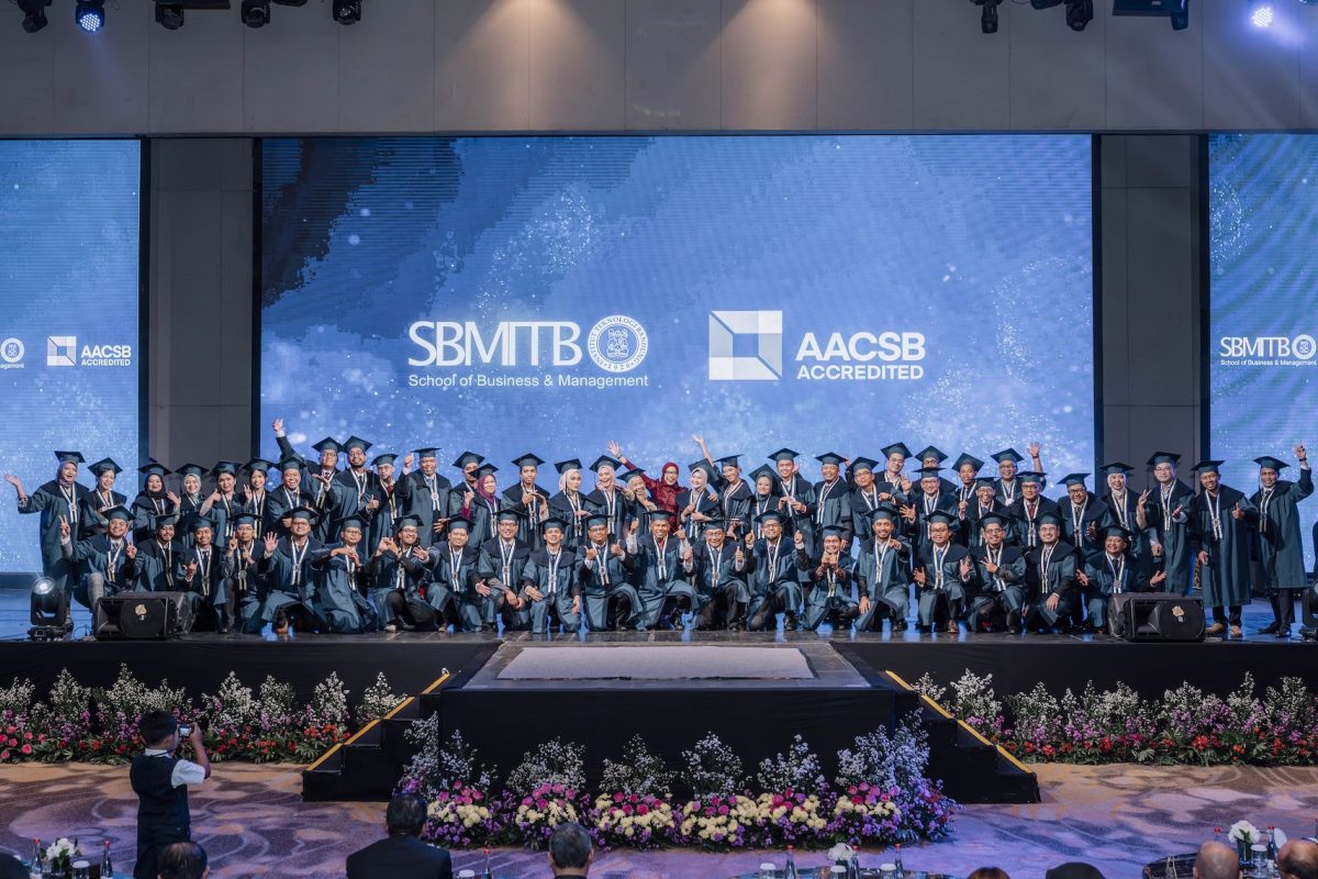 Sbmi Graduation SBM ITB Graduation Ceremony in August 2025: SBM graduates 616 bachelors ...